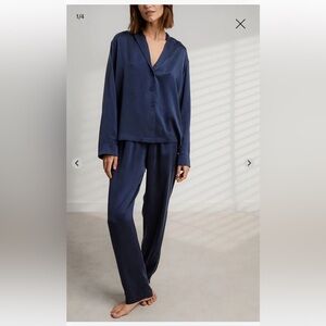 Lunya Washable Silk Long Sleeve Pant Set - BRAND NEW